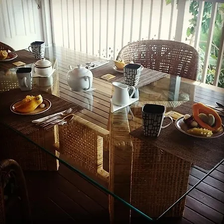 Bed and Breakfast Hale Hualalai